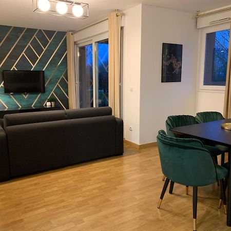 Bright Apartment Disneyland Paris Montevrain Exterior photo